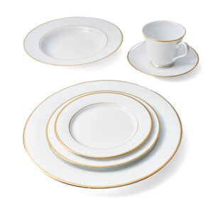 gold rim dinnerware